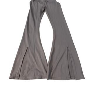ANWND Gray Taupe Flare Leggings Yoga Pants Side Slit Hem Medium